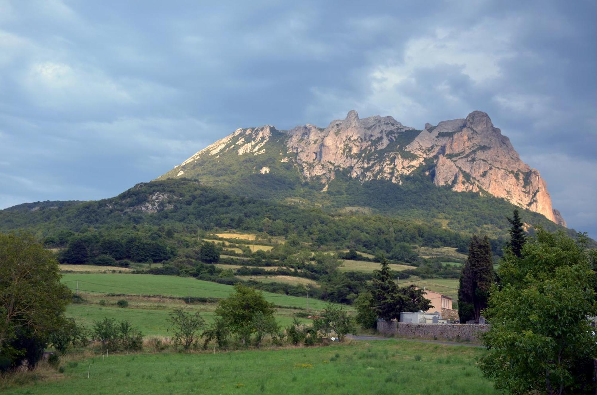 Le Chateau Camps-sur-l'Agly Εξωτερικό φωτογραφία